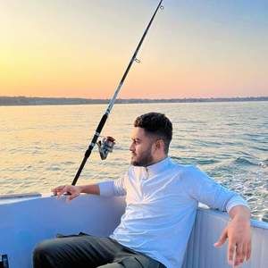 Meet your Posher, Ashik